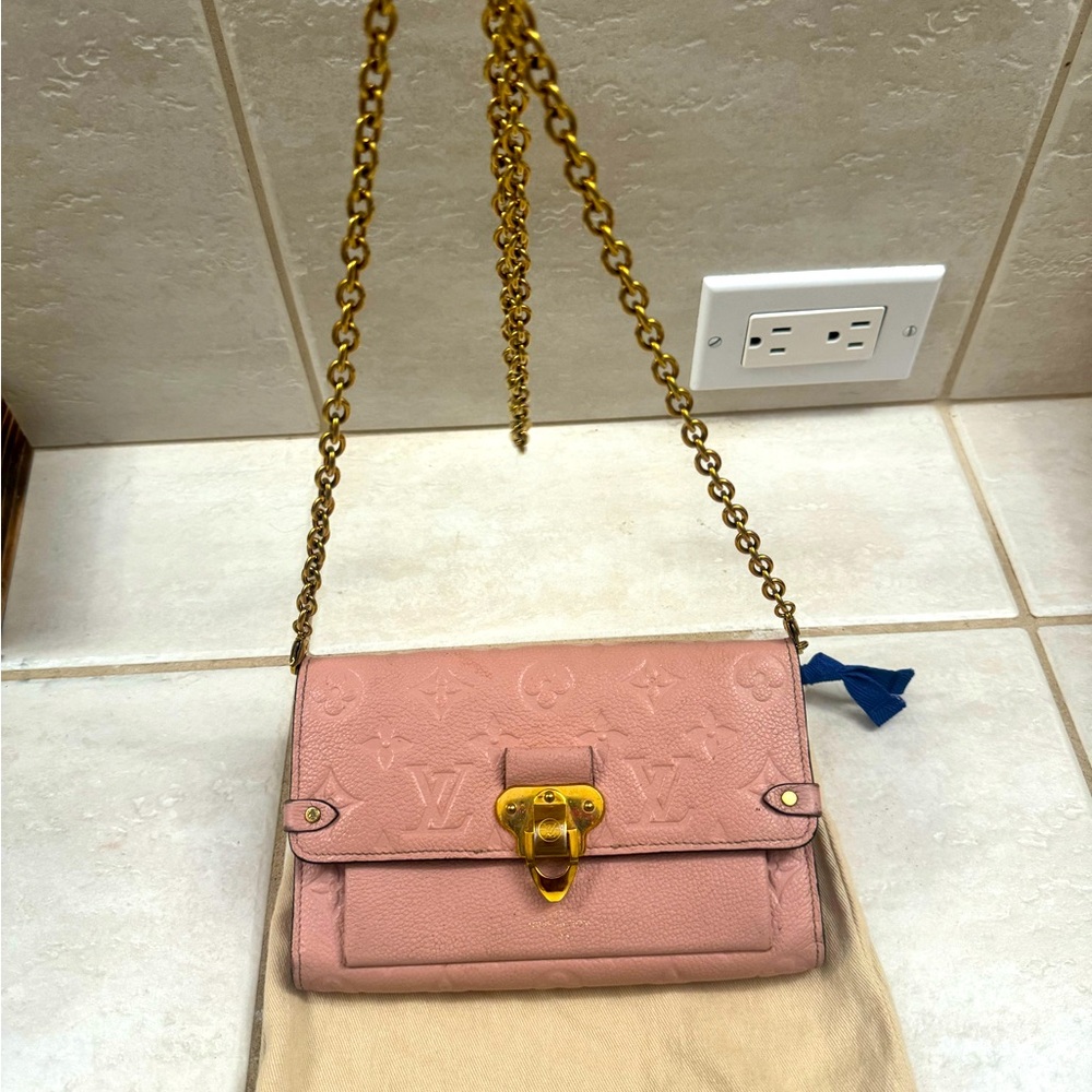 100% Authentic Louis Vuitton Vavin pink